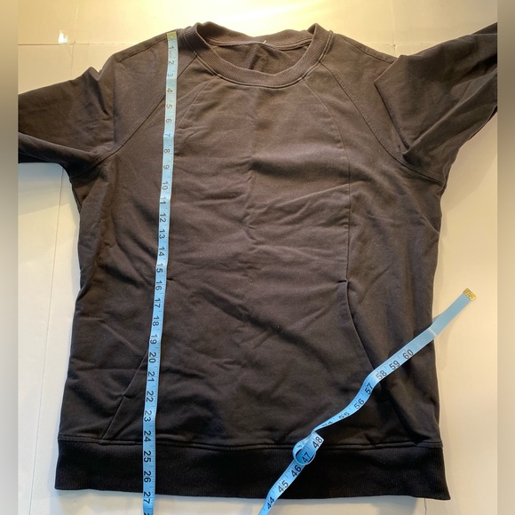 Lululemon Scuba Crew  Size 12   Black   EUC - Picture 10 of 11